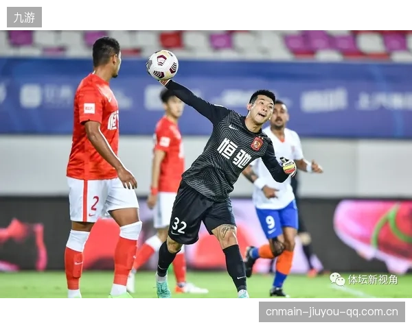 长传分球配合前锋单刀推进，稳定命中为胜利奠基
